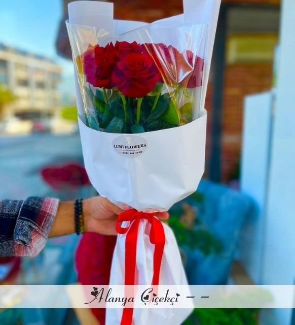 11 Kırmızı Gül Buketi