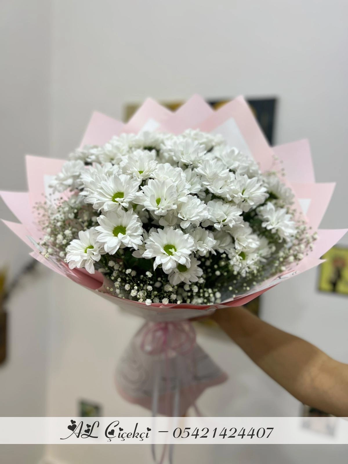 Alanya Beyaz Papatya Buketi