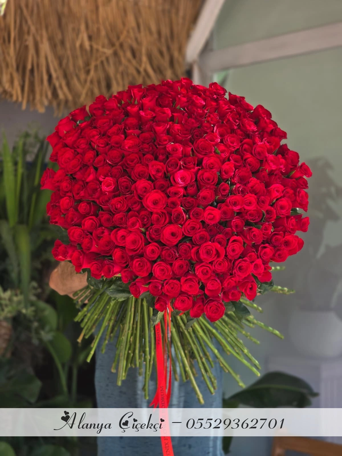 150 Roses Bouquet