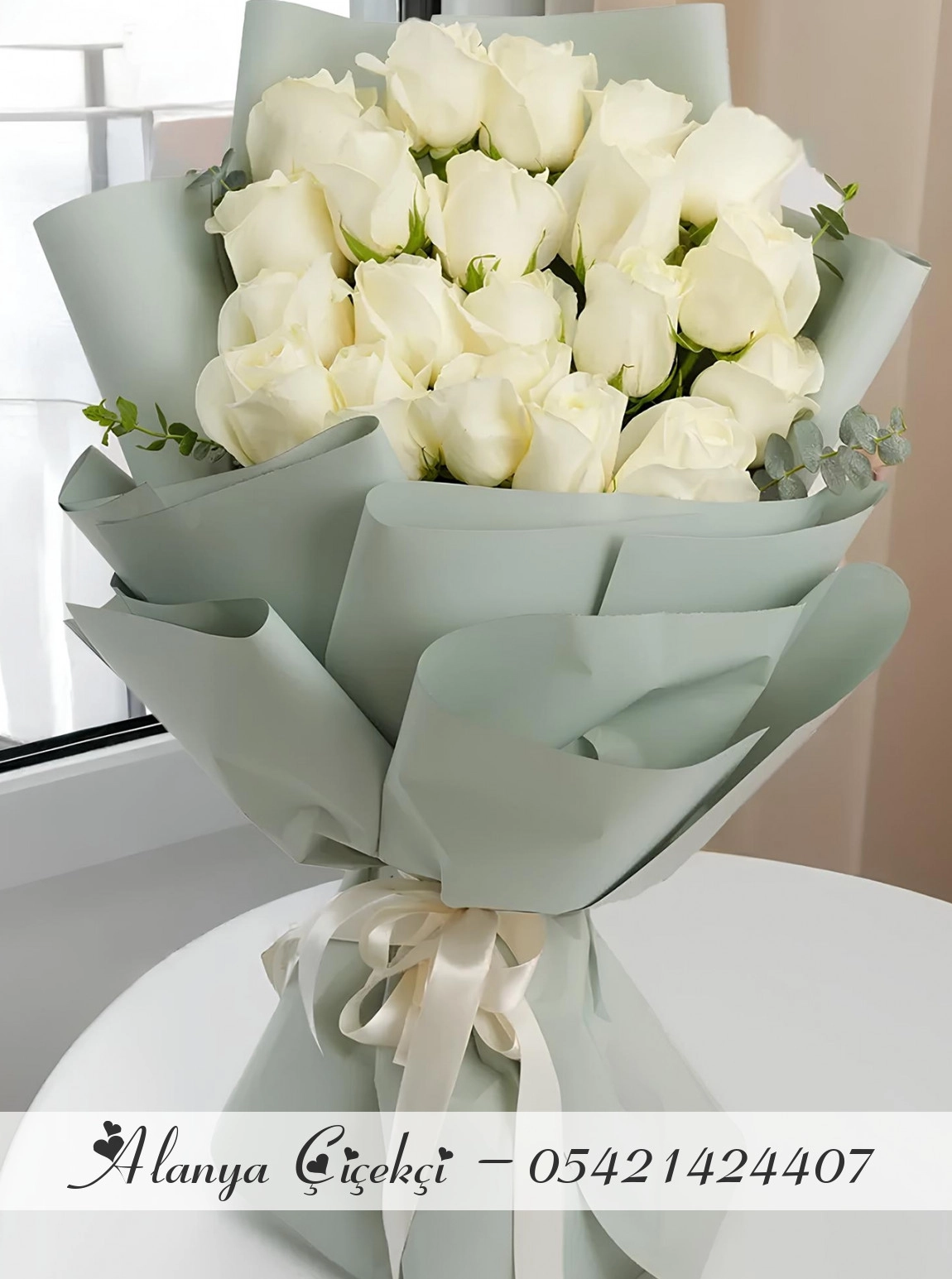 Lumi 20 White Roses