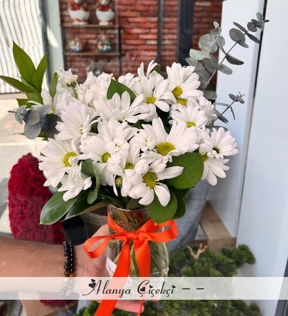 Lumi Daisy Glass Vase