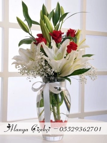 Lumi Elegant Lily & Rose Love Vase
