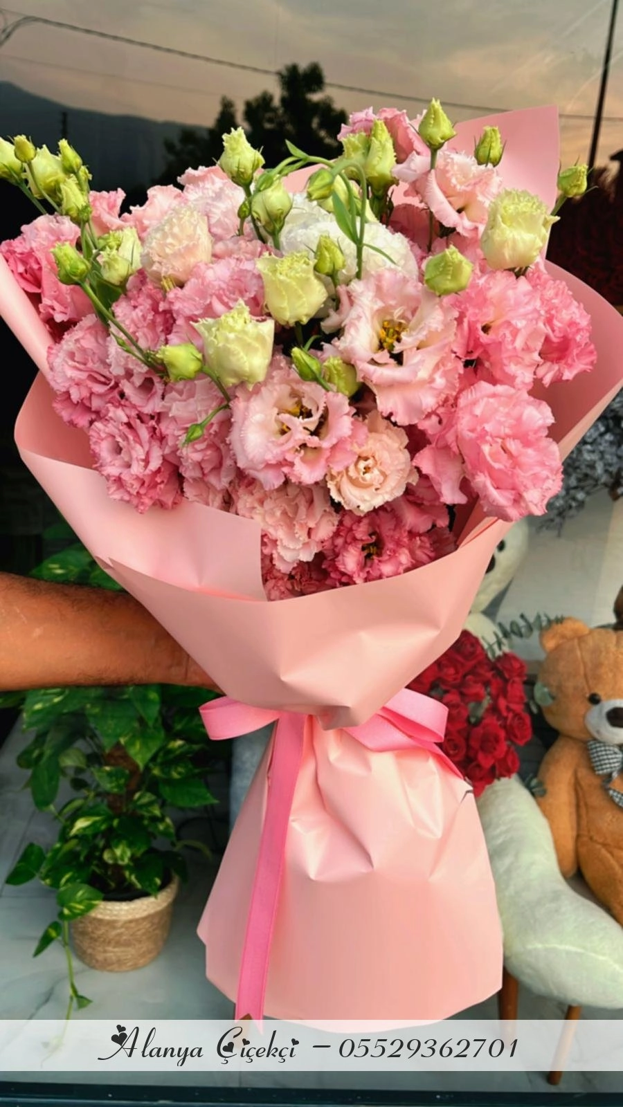 Pink Dream – Lisianthus Bouquet