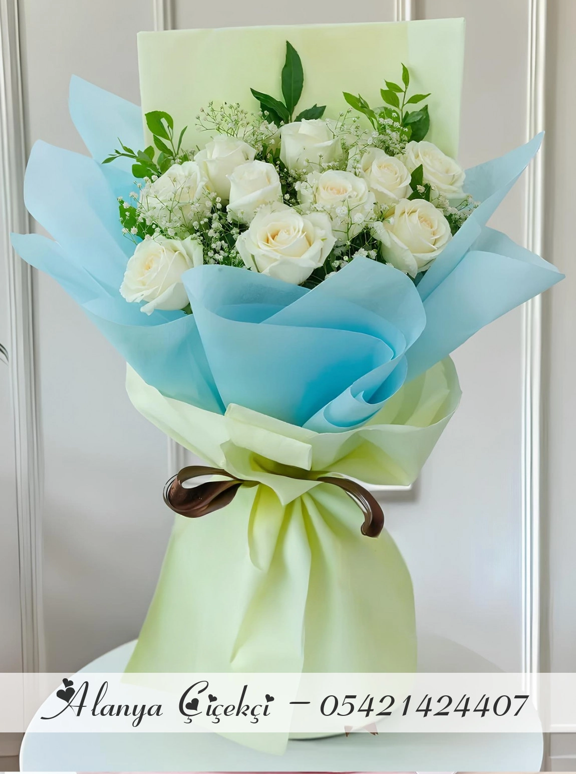 10 Premium White Roses Bouquet