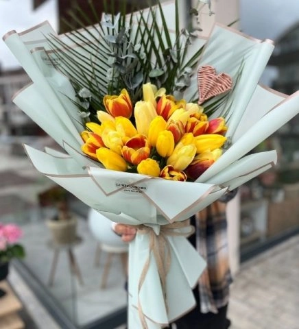 Aşkın Enerjisi Laleler