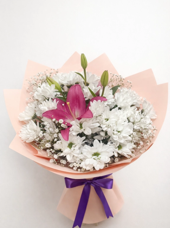 Lilyum Ve Beyaz Papatya Buketi