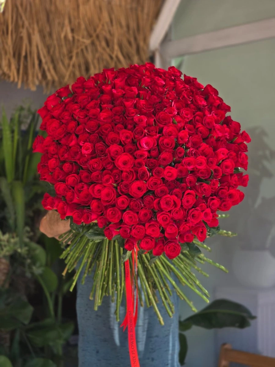 Букет из 150 роз
