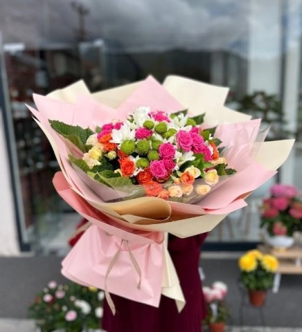 Красочный сезонный букет