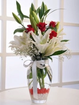 Lumi Elegant Lily & Rose Love Vase