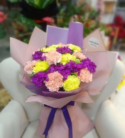 Mevsim Karanfil Buketi